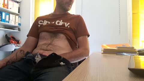Snapshot of bi_french69 chatting on 12, 5, 2026 My name is David and if you like public exhibitions you wont be disappointed with me LoL - My favorite vibes is 44 online show from 12, 5, 2026