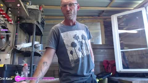 Snapshot of bi_french69 chatting on 1, 6, 2026 My name is David and if you like public exhibitions you wont be disappointed with me LoL - My favorite vibes is 44 online show from 1, 6, 2026