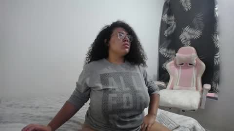 Snapshot of bianca_boobs chatting on 1, 3, 2025 Bianca Tuesday to Sunday from 2am to 6am UTC-5 online show from 1, 3, 2025