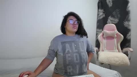 Snapshot of bianca_boobs chatting on 13, 9, 2025 Bianca Tuesday to Sunday from 2am to 6am UTC-5 online show from 13, 9, 2025