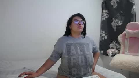 Snapshot of bianca_boobs chatting on 7, 10, 2025 Bianca Tuesday to Sunday from 2am to 6am UTC-5 online show from 7, 10, 2025
