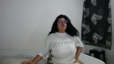Snapshot of bianca_boobs chatting on 21, 4, 2026 Bianca Tuesday to Sunday from 2am to 6am UTC-5 online show from 21, 4, 2026