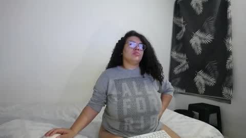 Snapshot of bianca_boobs chatting on 21, 5, 2026 Bianca Tuesday to Sunday from 2am to 6am UTC-5 online show from 21, 5, 2026