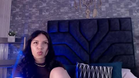 Snapshot of bianca_ks chatting on 23, 4, 2026 Bianca online show from 23, 4, 2026