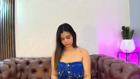 Snapshot of bianca_vega_ chatting on 3, 7, 2026 bianca_vega_ online show from 3, 7, 2026