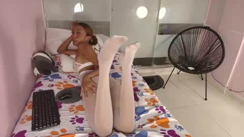 biancaa__18 online show from 12, 11, 2025