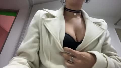 Bianca Mirage online show from 18, 4, 2026