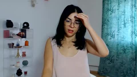 Snapshot of bibitina chatting on 22, 9, 2025 innasugarwild online show from 22, 9, 2025