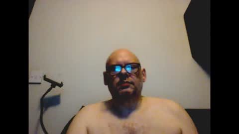 Snapshot of bicduk chatting on 1, 7, 2026 bicduk online show from 1, 7, 2026