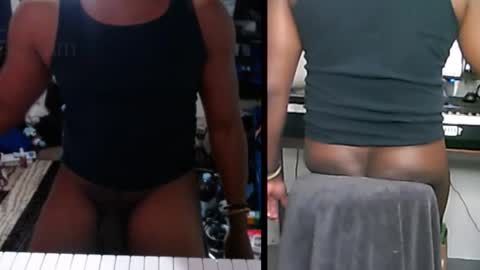 Snapshot of bicepsandfrot chatting on 14, 10, 2025 BicepsandFrot online show from 14, 10, 2025