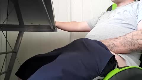 Snapshot of big_balls_big_load chatting on 22, 12, 2024 big_balls_big_load online show from 22, 12, 2024