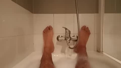 big_bearded_bear online show from 3, 3, 2026