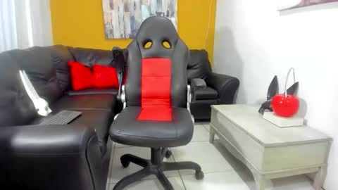 big_jhoonss_ online show from 22, 10, 2025