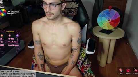 Asta online show from 6, 11, 2025