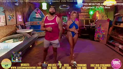 Snapshot of bigbananamilfshake chatting on 17, 12, 2024 Mya and Angelo online show from 17, 12, 2024