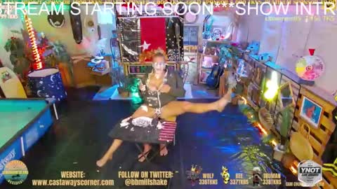 Snapshot of bigbananamilfshake chatting on 11, 3, 2025 Mya and Angelo online show from 11, 3, 2025