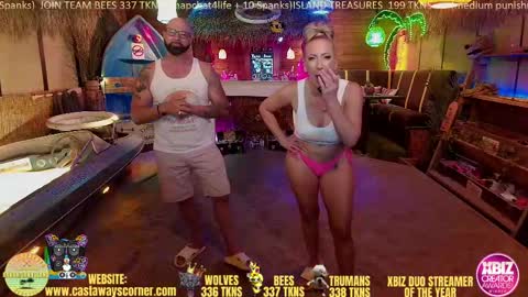 Snapshot of bigbananamilfshake chatting on 9, 9, 2025 Mya and Angelo online show from 9, 9, 2025