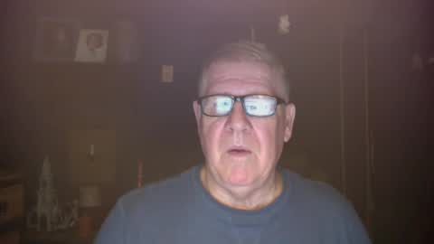 Snapshot of bigbeerdrinker1 chatting on 20, 12, 2024 bigbeerdrinker online show from 20, 12, 2024