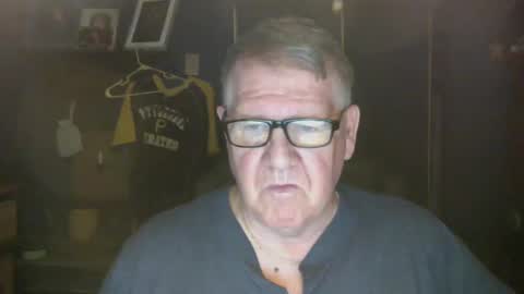 Snapshot of bigbeerdrinker1 chatting on 5, 3, 2025 bigbeerdrinker online show from 5, 3, 2025