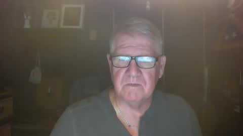 Snapshot of bigbeerdrinker1 chatting on 5, 11, 2025 bigbeerdrinker online show from 5, 11, 2025