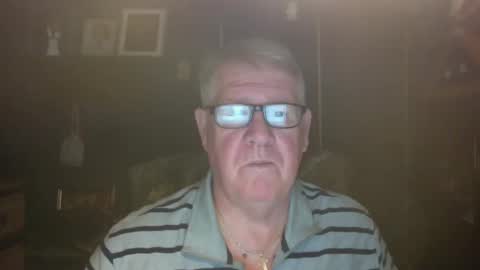 Snapshot of bigbeerdrinker1 chatting on 9, 11, 2025 bigbeerdrinker online show from 9, 11, 2025