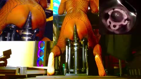 Snapshot of bigblackbitchboy chatting on 10, 5, 2026 your filthy fuck pig online show from 10, 5, 2026