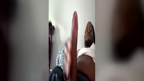 Snapshot of bigblkdick4wife2 chatting on 27, 5, 2026 Bbc4mywife online show from 27, 5, 2026