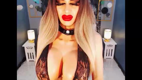 Loraine Cruz online show from 10, 3, 2026