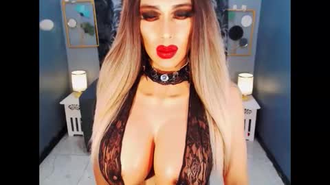 Snapshot of bigbomblhoraine chatting on 12, 5, 2026 Loraine Cruz online show from 12, 5, 2026