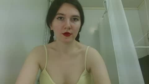 Snapshot of bigbootybunny chatting on 2, 4, 2026 Isabella online show from 2, 4, 2026