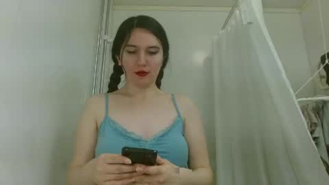 Snapshot of bigbootybunny chatting on 14, 4, 2026 Isabella online show from 14, 4, 2026