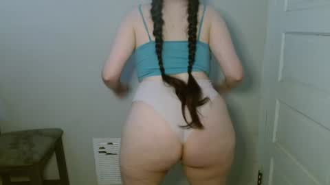 Snapshot of bigbootybunny chatting on 30, 6, 2026 Isabella online show from 30, 6, 2026