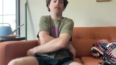 Snapshot of bigboymatt19 chatting on 8, 4, 2026 bigboymatt19 online show from 8, 4, 2026