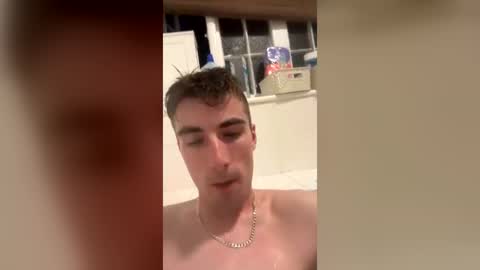 bigboytwink56 online show from 21, 6, 2026