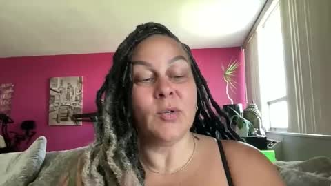 BIG BREAST SABRINA online show from 22, 4, 2026