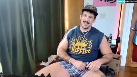 Snapshot of bigbro42069 chatting on 21, 3, 2026 BigBro online show from 21, 3, 2026