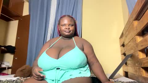 Snapshot of bigchocotities chatting on 26, 2, 2025 bigchocotities online show from 26, 2, 2025