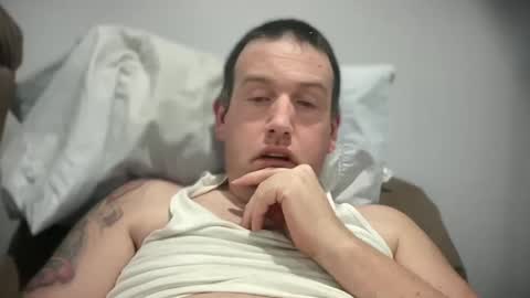 Snapshot of bigcocksuckingslut chatting on 25, 1, 2025 bigcocksuckingslut online show from 25, 1, 2025