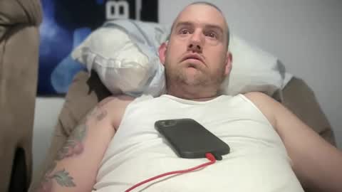 Snapshot of bigcocksuckingslut chatting on 30, 1, 2025 bigcocksuckingslut online show from 30, 1, 2025