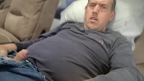 Snapshot of bigcocksuckingslut chatting on 8, 3, 2025 bigcocksuckingslut online show from 8, 3, 2025