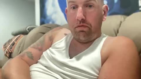 Snapshot of bigcocksuckingslut chatting on 9, 9, 2025 bigcocksuckingslut online show from 9, 9, 2025