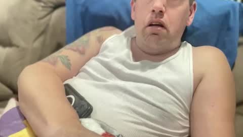 bigcocksuckingslut online show from 1, 2, 2026