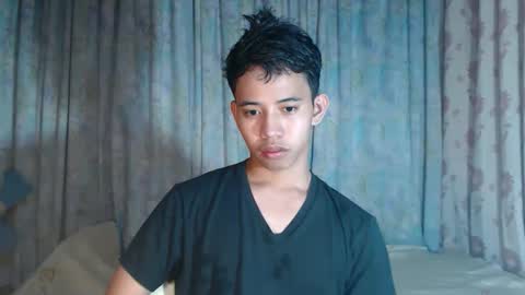 bigcockyummysexjosh online show from 28, 3, 2026