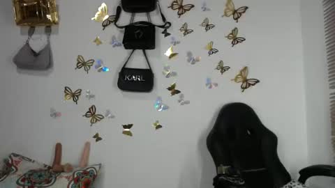 cristina online show from 24, 10, 2025