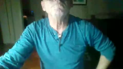 Snapshot of bigdeer581917471 chatting on 19, 1, 2025 bigdeer581917471 online show from 19, 1, 2025