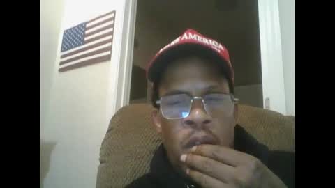 Snapshot of bigdickdaddy3200798456 chatting on 21, 11, 2025 bigdickdaddy3200798456 online show from 21, 11, 2025