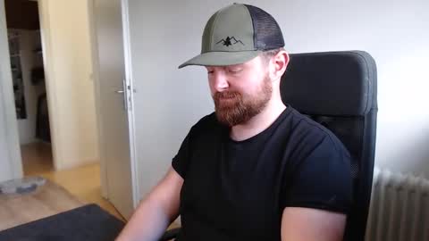 bigdickgerman21cm online show from 15, 3, 2026