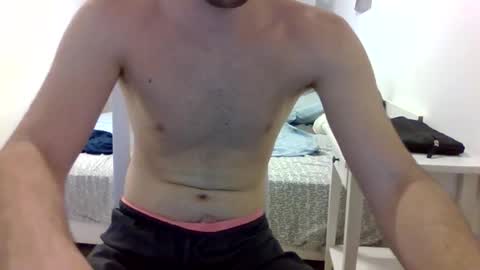 Snapshot of biggbaguette1 chatting on 17, 9, 2025 biggbaguette1 online show from 17, 9, 2025