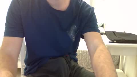 Snapshot of biggbaguette1 chatting on 21, 9, 2025 biggbaguette1 online show from 21, 9, 2025