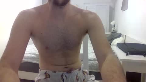 Snapshot of biggbaguette1 chatting on 18, 11, 2025 biggbaguette1 online show from 18, 11, 2025